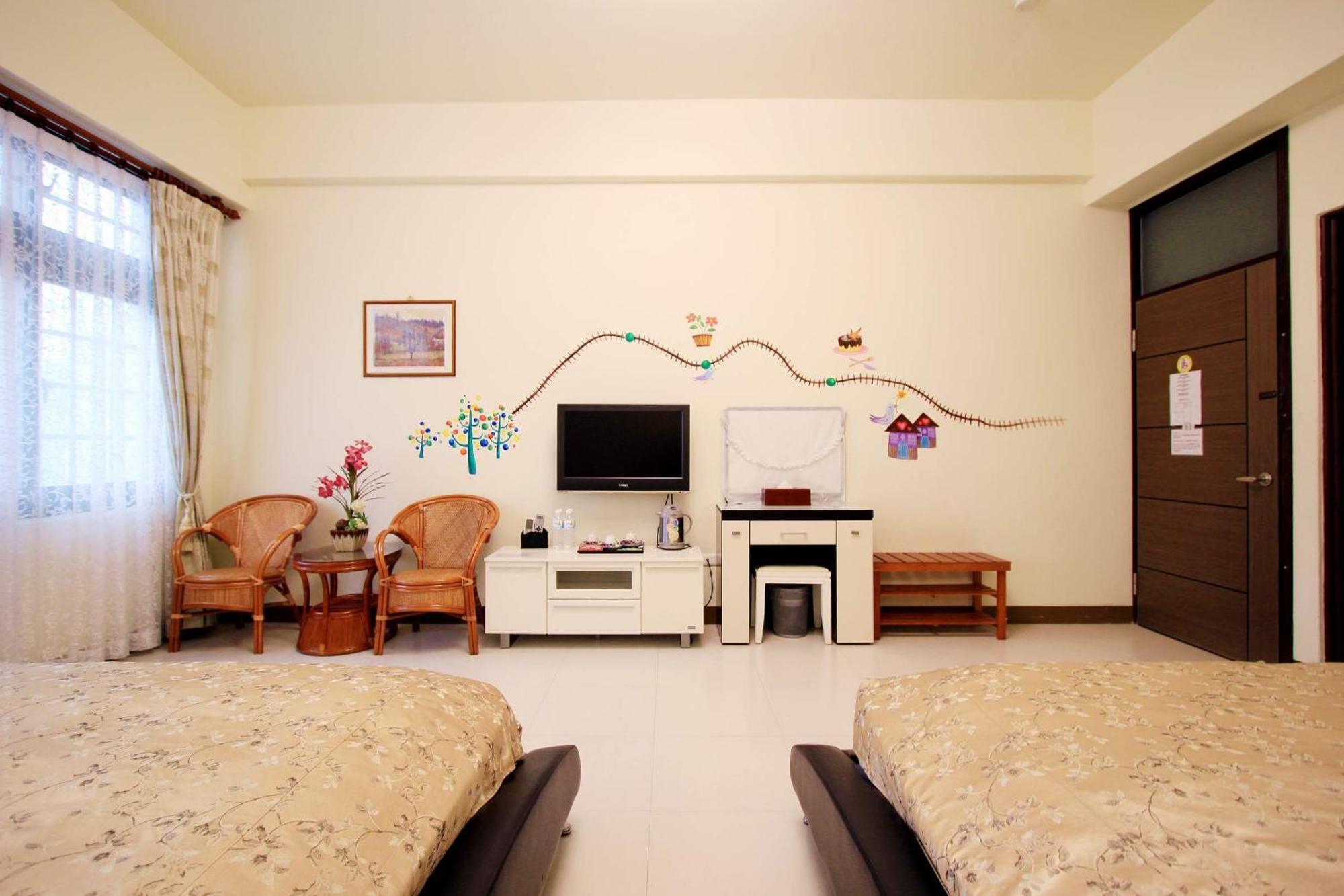 Green Window Homestay綠窗小築天安居民宿 Chua-lien Exteriér fotografie